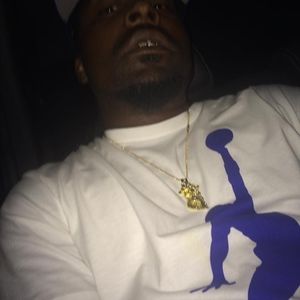 Meet your Posher, Youngbaggs